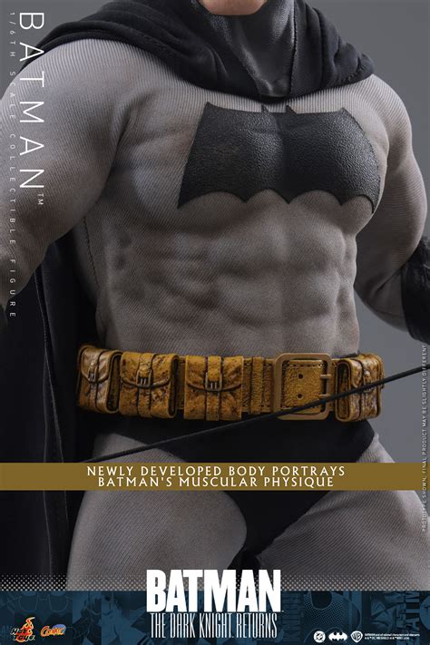 The Dark Knight Returns Hot Toys Batman Figure The Toyark News