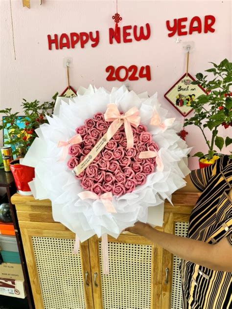 B Hoa B Ng S P M U H Ng Nude