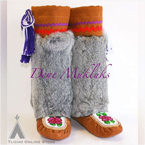 Beautiful Dene Moccasin Mukluks By Tlicho From Behchoko