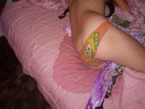 Unconformable Ass While Sleep Porn Pic