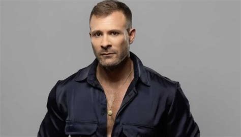 Ator pornô gay é preso acusado de compartilhar pornografia infantil