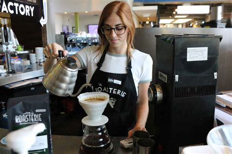 How to Brew the Perfect Pour Over Coffee At Home! – The Roasterie