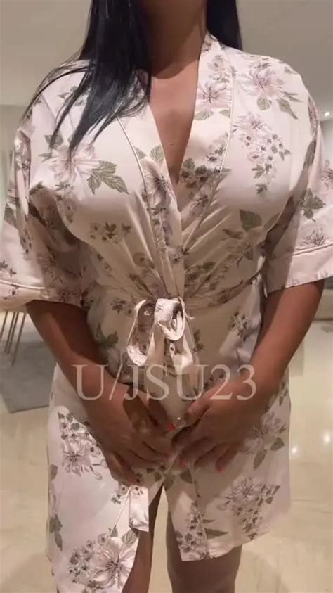 If Youre Down To Give Me My First Ever Titty Fuck React To This Post Scrolller