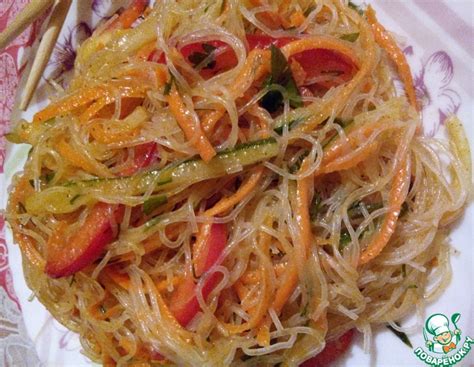 Салат из фунчозы с овощами – кулинарный рецепт