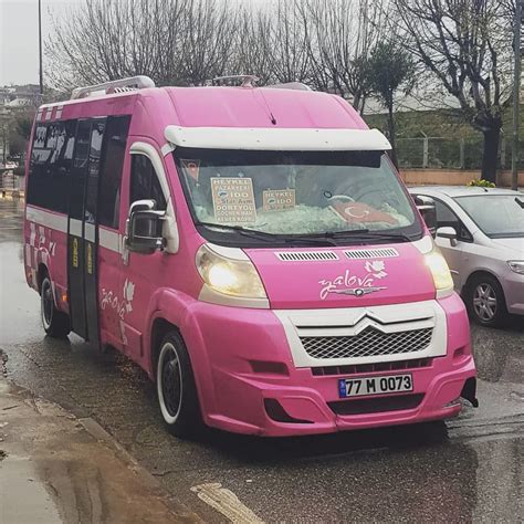 Маршрутка для Барби. #yalova #turkey #turkish #bus #barbie #rose #car # ...