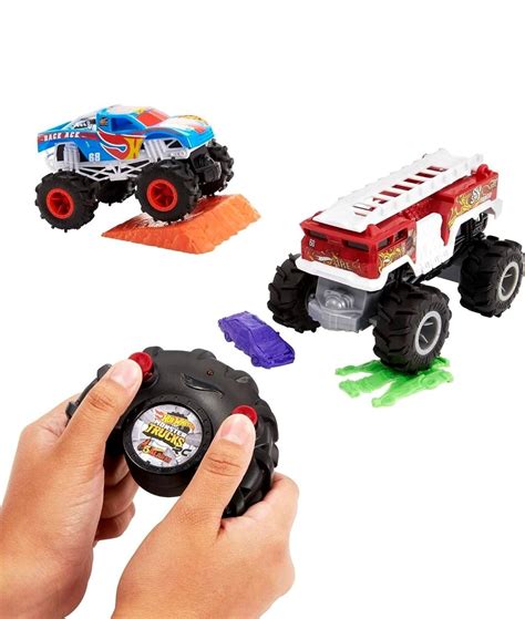 Монстер трак 2 машини на пульті управління Hot Wheels Monster Trucks 1 150 грн Іграшки Одеса