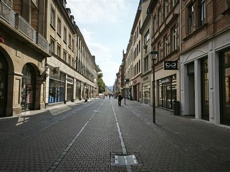 Street View Photos, Download The BEST Free Street View Stock Photos ...