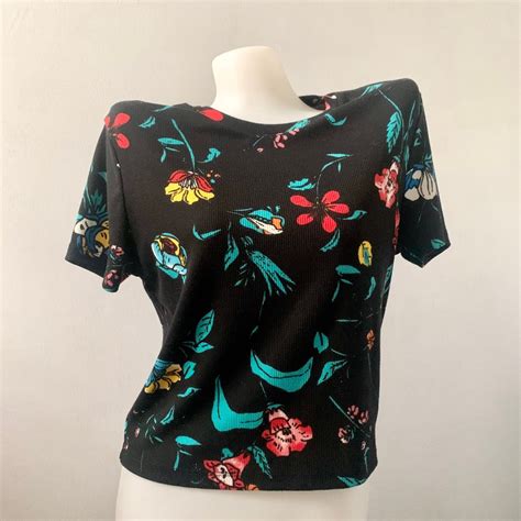 Original Zara (Made in turkey), Women's Fashion, Tops, Shirts on Carousell
