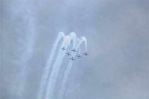 Garuda Militer Jupiter Aerobatic Team Jat Tni Au Melukis Langit