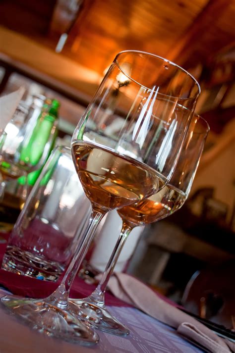 Images Gratuites : table, du froid, liquide, du vin, la photographie ...