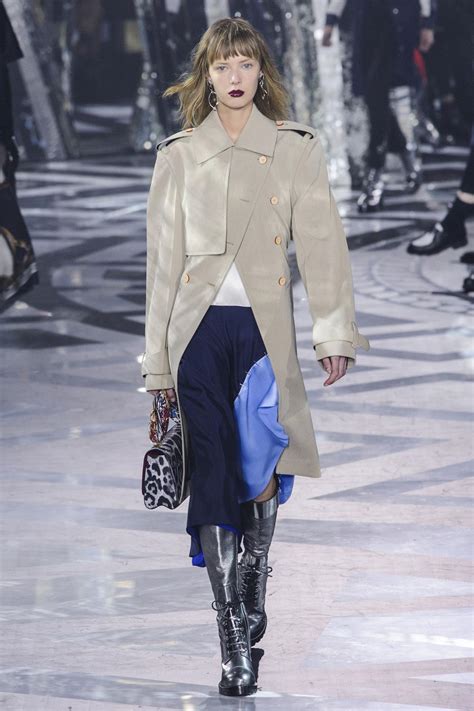 Défilé Louis Vuitton Automne Hiver 2016 2017 Prêt à Porter