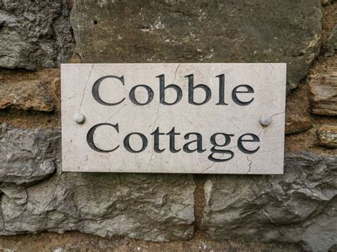 Cobble Cottage In Dent Cumbria Cottages And Lodges