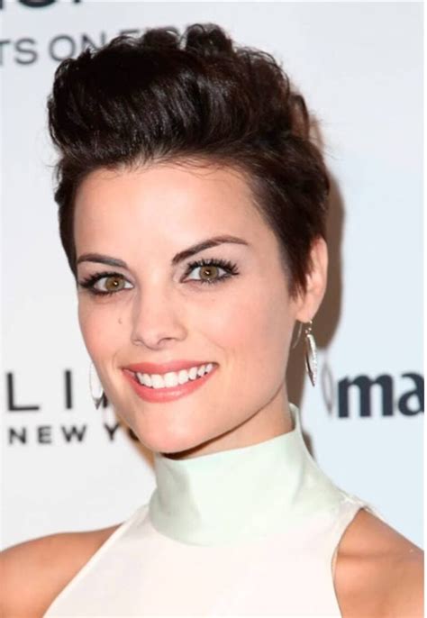 Hairstyles For Women With Brunette Short Hair Top Beauty Magazines