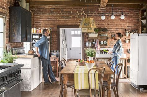 This Is What Happens When An 1800s Farmhouse Gets A Makeover Rustic