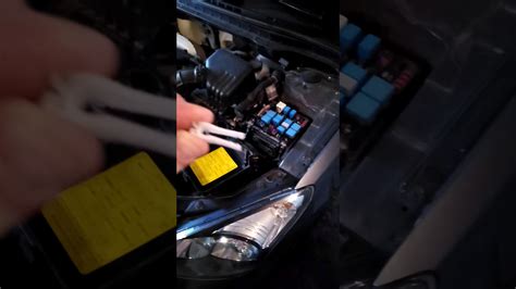 Не работают поворотники на солярисе причина - 81 фото