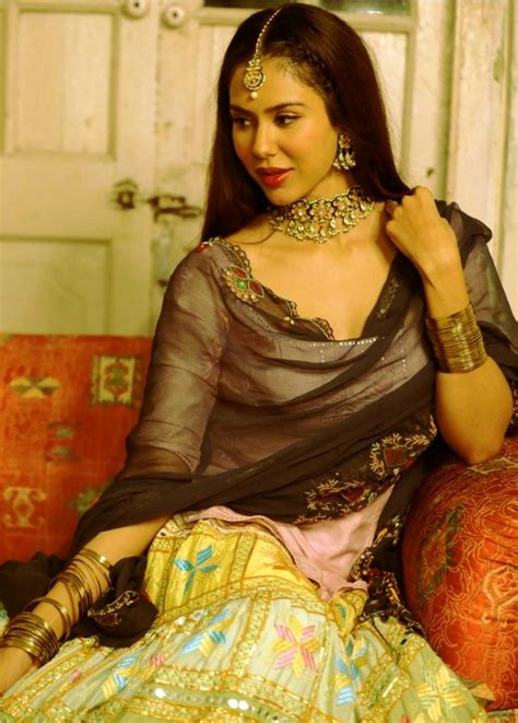 Sonam Bajwa In 2023 Punjabi Hairstyles With Suit Hairstyle With Suit