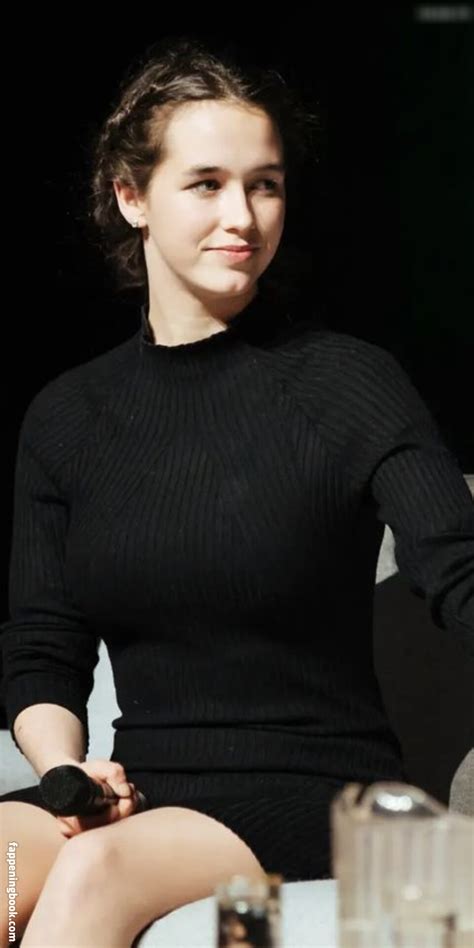 Lena Schilling Nude Onlyfans Leaks Fappening Fappeningbook