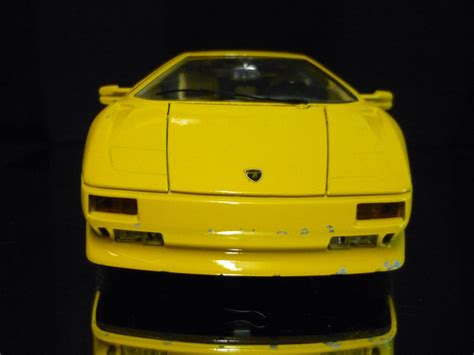 Lamborghini Diablo Bburago 1/18 | Aukro