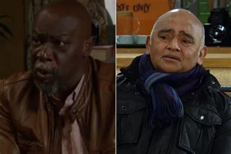 Emmerdale S Rebecca Sarker Parades Washboard Abs As She Wows In Jaw Dropping Bikini Snap Daily