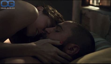 Allison Williams Nude Pictures Photos Playboy Naked Topless Fappening