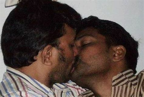 Hot Indian Gay Kisses Indian Gay Site