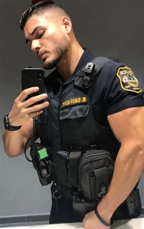 Pin By Michael Almanza On Cops MPs Men In Uniform Muscle Men Hot