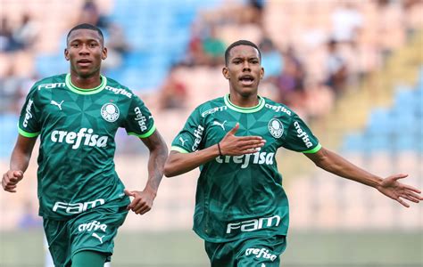 Atual Bicampe O Palmeiras Goleia Sem Fazer For A E Tem Show De Estev O