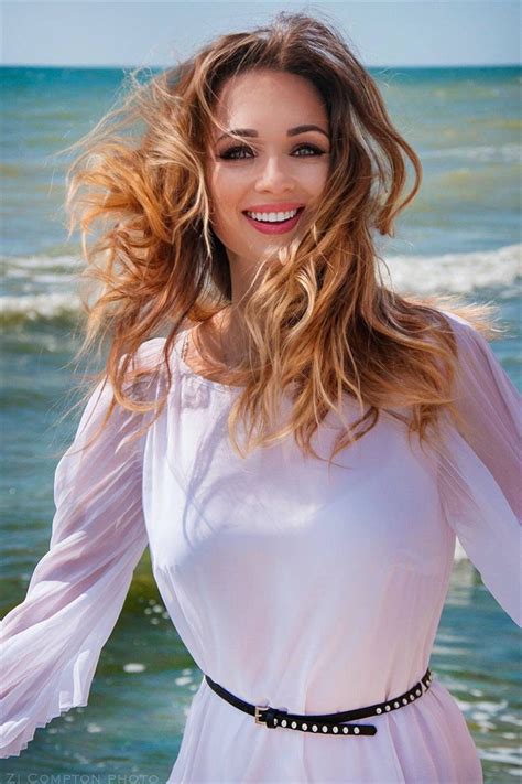 Wonderful Olena 40 Y O From Kiev With Blonde Hair ID 319936 LadaDate