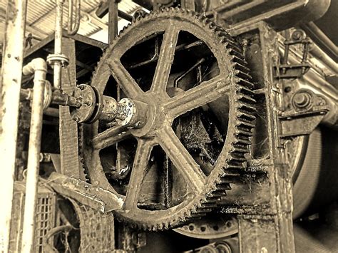 Gear-Wheel Chain Iron · Free photo on Pixabay
