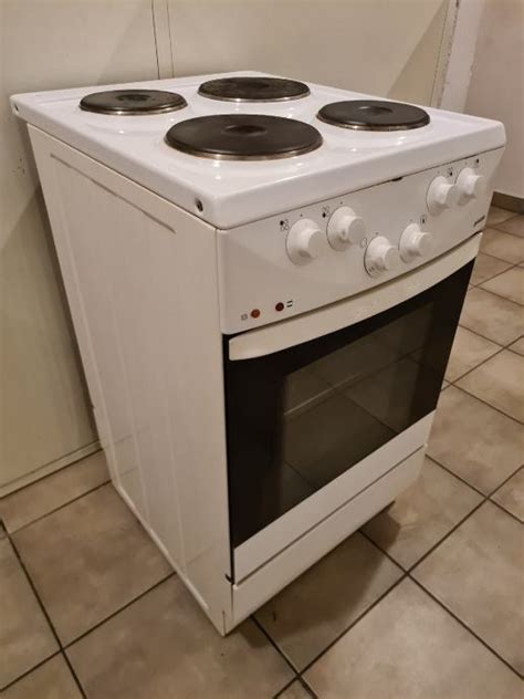 Električni štednjak Gorenje