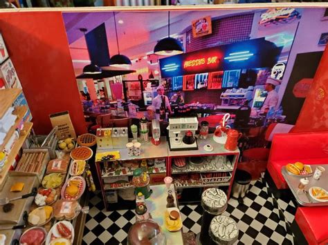 Pin By Shondel Fitzpatrick On 1950s Miniature Diner Project Miniature