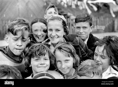 1930s Schoolchildren Hi Res Stock Photography And Images Alamy