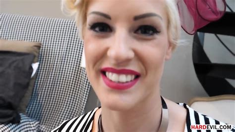 Pinup Girl Blanche Bradburry Charms A Huge White Cock In Her Ass With Her Sapphire Eyes