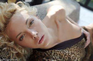 Blonde Tigress In Leopard Print Dress Shows Shaved Cunt XXX Dessert