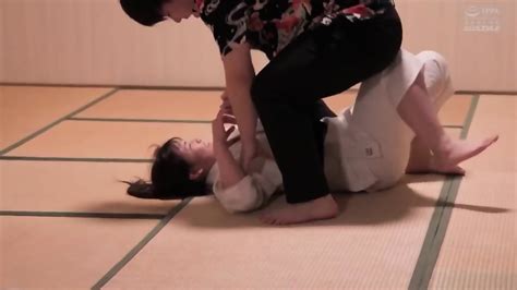 First Time For This Curvy Milf Japanese Woman Kotone Kuroki When She Gets So Sexually