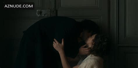 HALEY BENNETT Nude AZNude