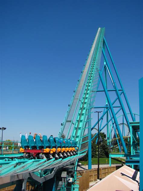 10 Tips For Your Visit To Canadas Wonderland In Search Of Sarah
