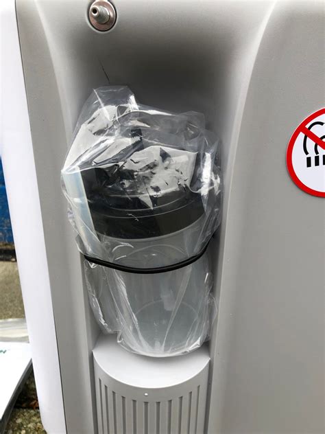 Zuurstofconcentrator 8 Liter Per Minuut Nieuw In Doos Compact En Stil
