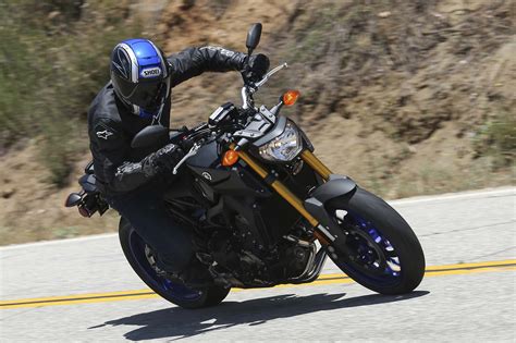 Meet Yamahas New MT Naked Triple Bikes Republic