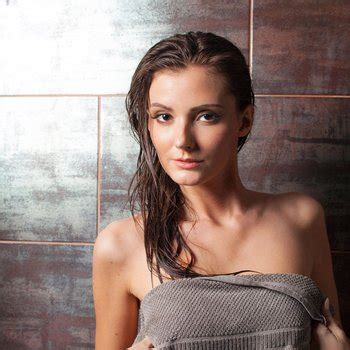 Brunette Babe Rene Star Taking A Very Hot Shower Photos