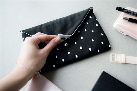 Diy Jeanette La Pochette Enveloppe Tuto Coudre Une Pochette