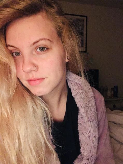 Gf Is Letting Me Upload Our First Porn Video Whats The Best Website So Upload On Looking For