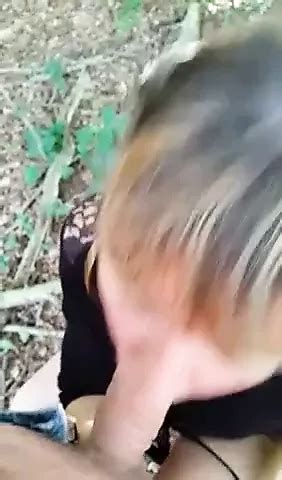 Mais En Voila Une Belle Pipe En Plein Air French Amateur Porn Xhamster