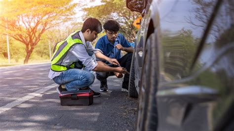 Towing Vs Roadside Assistance Deciding The Best Option