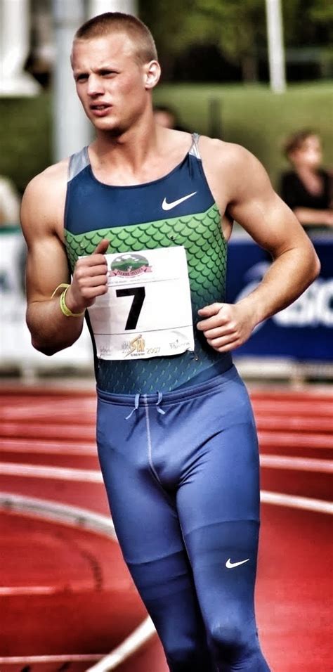 GAY MANS PLEASURE SOME MORE REASONS TO LOVE SPANDEX