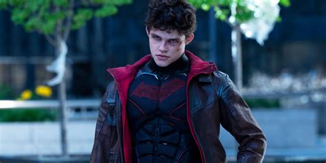 Jason Todd Actor Shares An Interesting Throwback Photo With Titans Fans