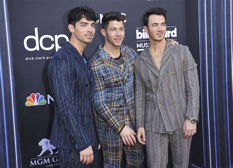 Jonas Brothers Then And Now The Jonas Brothers Style Evolution 2006