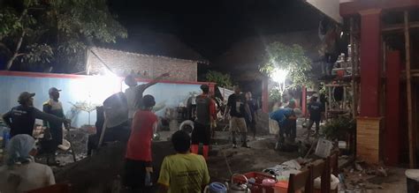 Detail Gambar Orang Lagi Kerja Bakti Koleksi Nomer 31