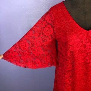 Francesca S Collections Dresses Francescas Red Bell Lace Flutter