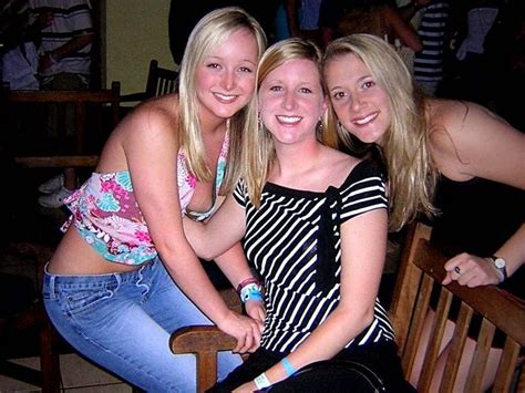 Cleavage Downblouse Nipple Peeks Collection Vol Porn Pictures Xxx Photos Sex Images